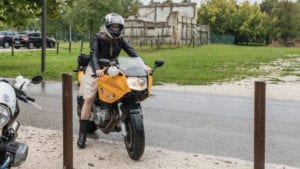 arrivo della sposa in moto